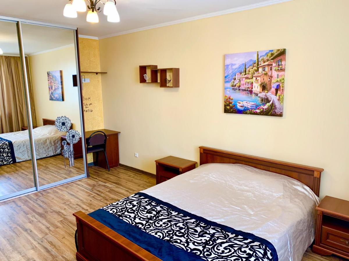 Apartment In Center İvano-Frankivsk Dış mekan fotoğraf